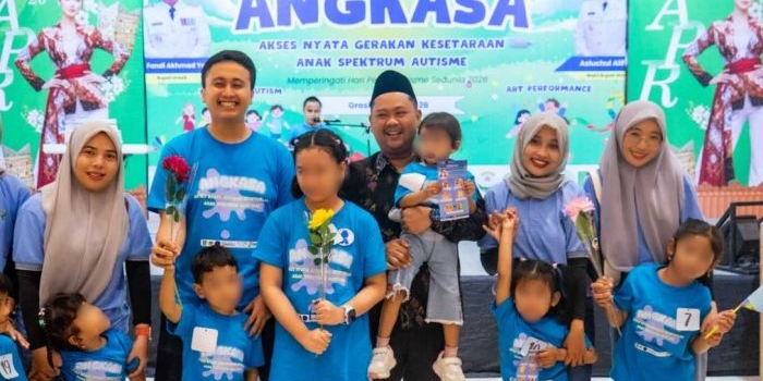 hadiri-peringatan-hari-peduli-autisme-sedunia-bupati-gresik-dorong-kesetaraan-tanpa-diskriminasi