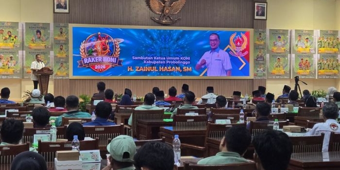Ketua KONI saat memberikan sambutan. Foto: Andi Sirajudin/BANGSAONLINE
