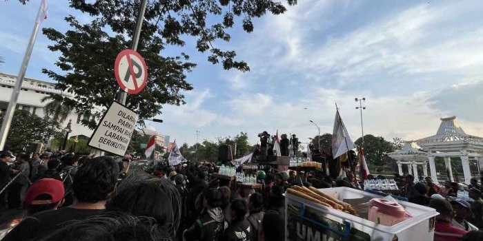 hasil-demo-ojol-di-surabaya-dishub-jatim-larang-aplikator-indrive-beroperasi