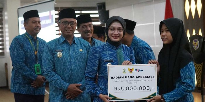 wali-kota-kediri-beri-apresiasi-kafilah-berprestasi-di-mtq-jatim-2025