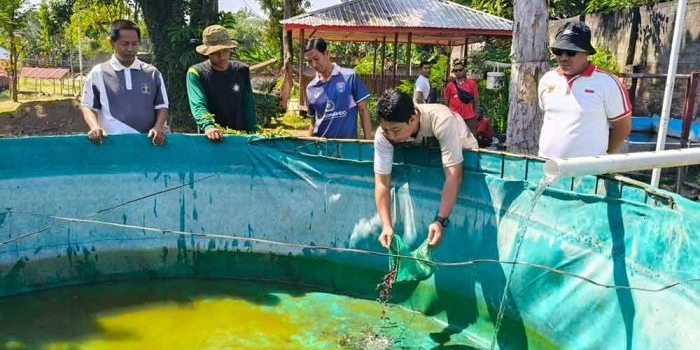 berdayakan-warga-binaan-kalapas-kediri-tebar-2-000-ekor-bibit-lele