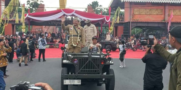 semarak-kirab-budaya-mojo-bangkit-2025