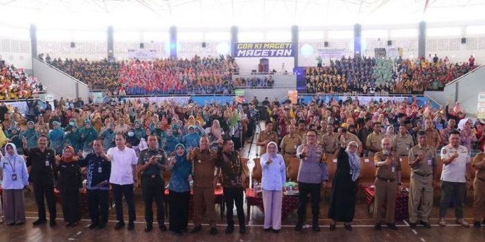 puncak-acara-aksi-bangga-kencana-kapolres-magetan-dukung-launching-sekolah-lansia-tangguh