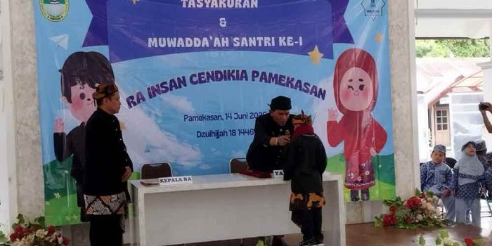 ra-insan-cendekia-pamekasan-gelar-tasyakuran-dan-muwaddaah-santri-angkatan-pertama