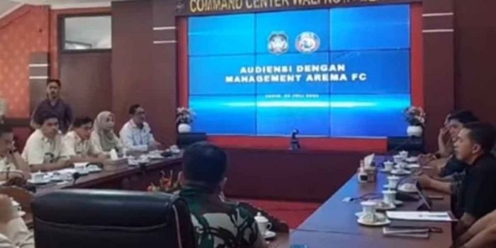 Pertemuan Arema FC dengan Pemkot Blitar.