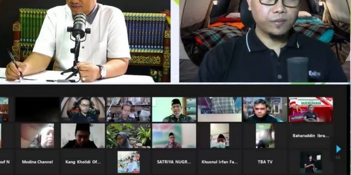 Webinar AYSI (Asosiasi YouTuber Santri Indonesia) yang digelar Sabtu (21/8/2021). foto: istimewa.