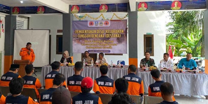 Program Destana atau Desa Tangguh Bencana BPBD Jatim di Desa Sungairujing, Kecamatan Sangkapura, Pulau Bawean, Gresik.