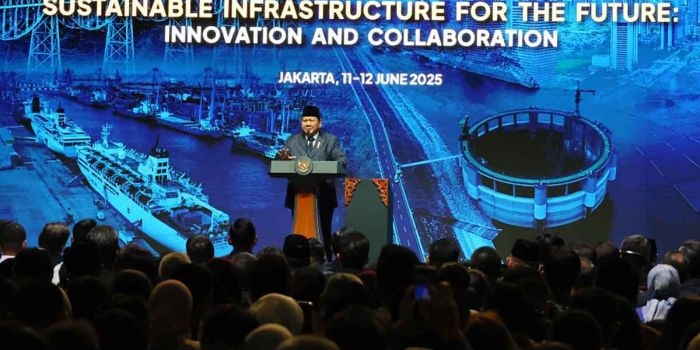 hadiri-penutupan-ici-2025-menteri-nusron-dan-wamen-ossy-dapat-pesan-dari-presiden-prabowo