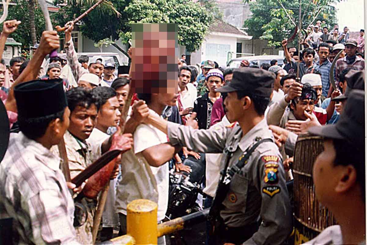 98印尼大骚乱,98年印尼大屠真实照片(2) - 伤感说说吧