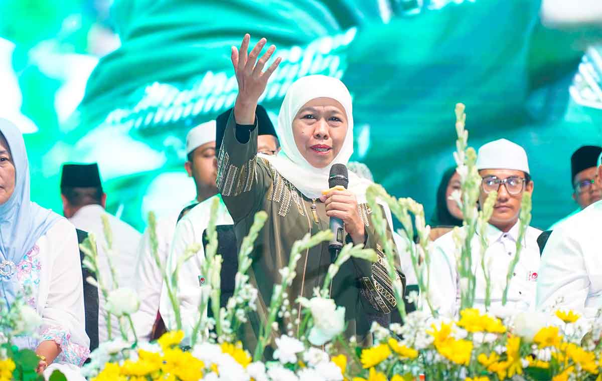 Gubernur Jawa Timur periode 2019-2024, Khofifah Indar Parawansa, saat memberi sambutan di Pondok Pesantren Sabilun Najah Simo Kanor Bojonegoro.