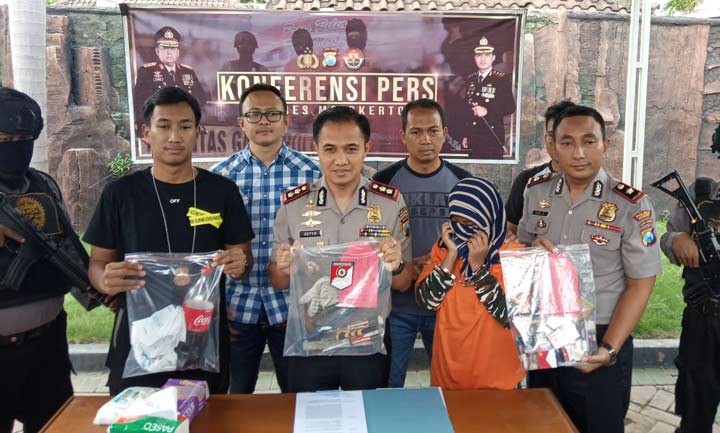 Tidak Sampai Enam Jam, Polisi Bekuk Pelaku Pembobol Minimarket di Ngoro
