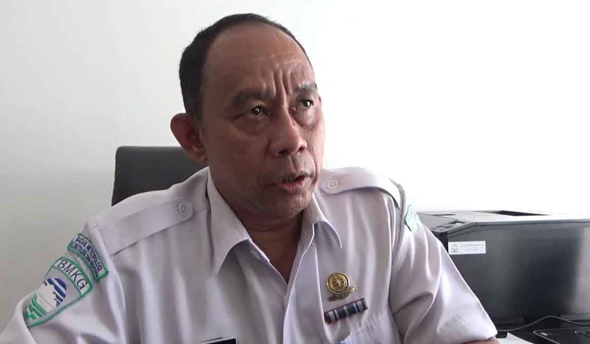 Kepala BMKG Stasiun Meteorologi Tuban, Zem Irianto Padama.