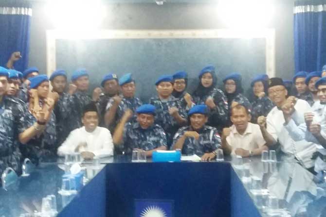 Bela Amien Rais, 10.000 Anggota Satgas Simpatik Ancam Duduki Kantor KPK