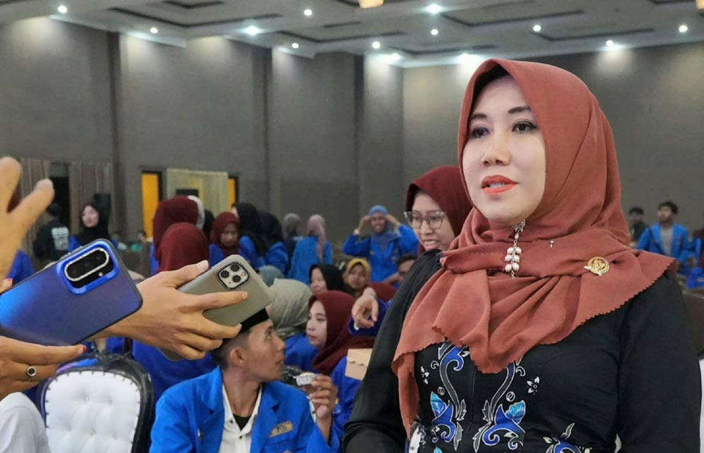 Lia Istifhama, Anggota DPD RI.