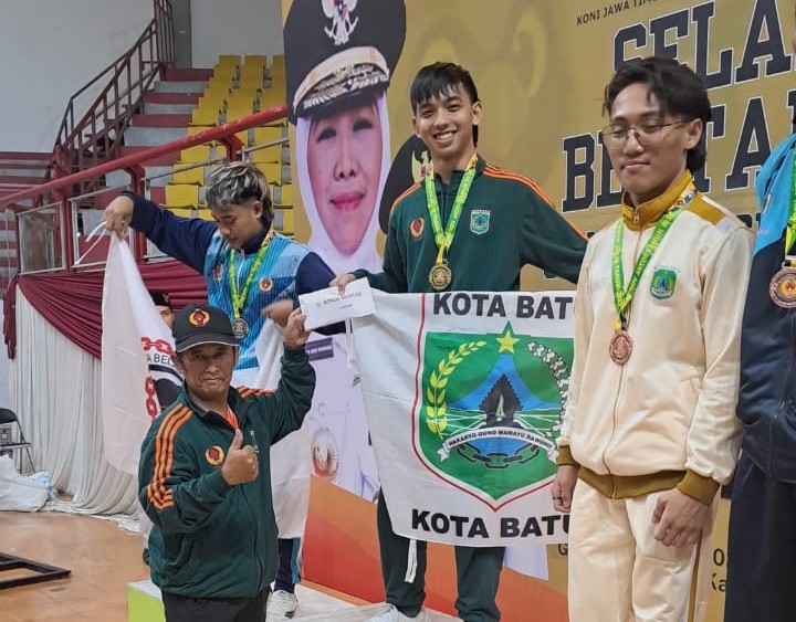 Salah satu atlet MMA Kota Batu yang memperoleh medali di ajang Porprov IX Jatim