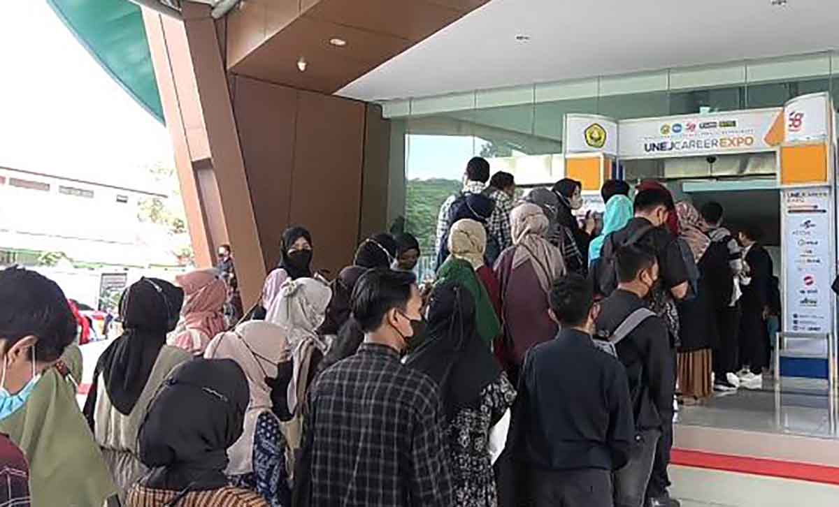 Suasana Unej Career Expo.