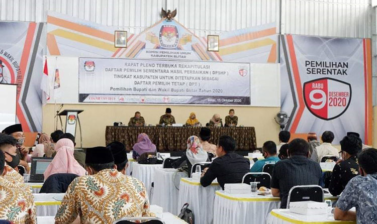 Ratusan Pemilih Berusia di Atas 100 Tahun Masuk di DPT Pilbup Blitar 2020