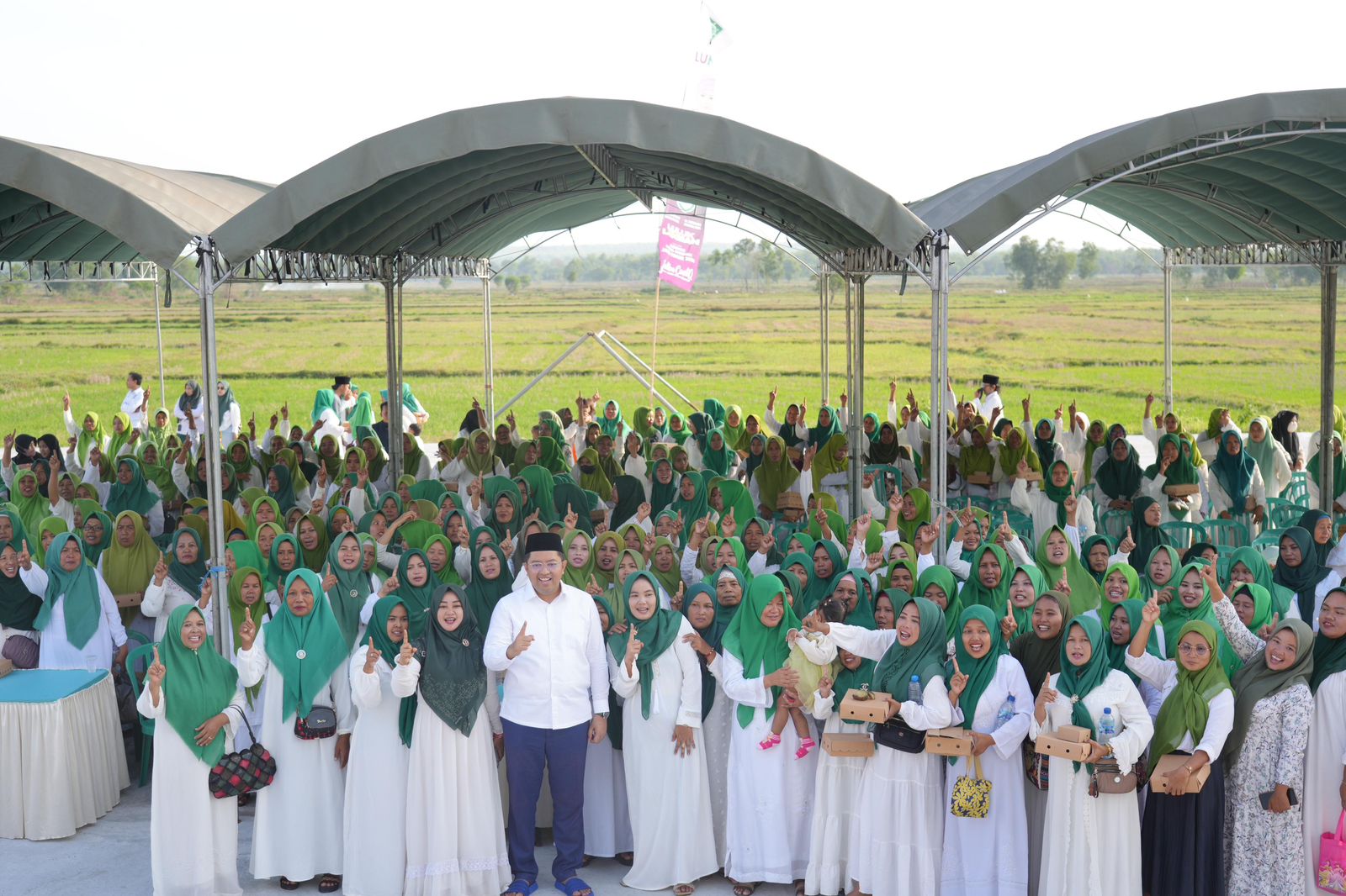 Cawagub Lukman di acara sarasehan bareng emak-emak di Bangkalan