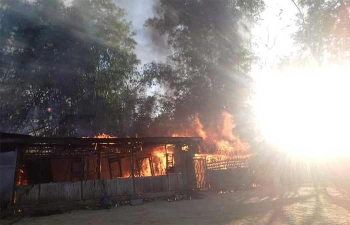 Sebuah Rumah dan Dapur di Bujur Tengah Ludes Dilalap Api