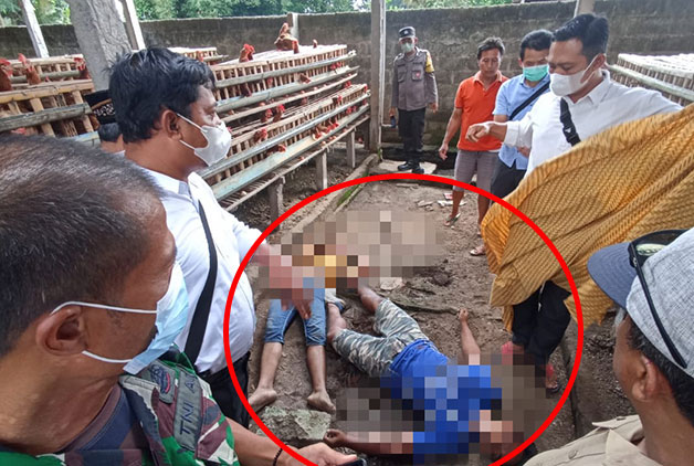 Kedua Korban menggal dunia yang tersengat aliran listrik di Desa Bacem, Kecamatan Ponggok, Kabupaten Blitar, Senin (26/9/2022)