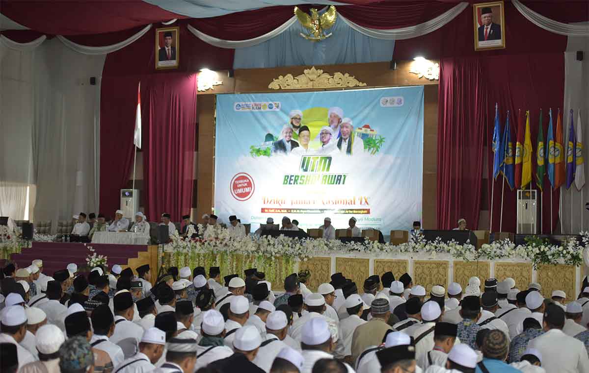 UTM Bersholawat dalam rangka merayakan Dies Natalis yang ke-23.