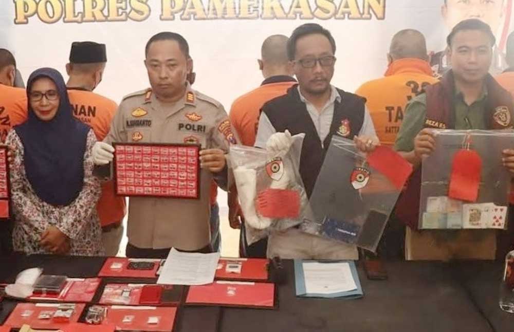 Polres Pamekasan saat menggelar konferensi pers ungkap kasus terkait tindak pidana perdagangan orang (TPPO).