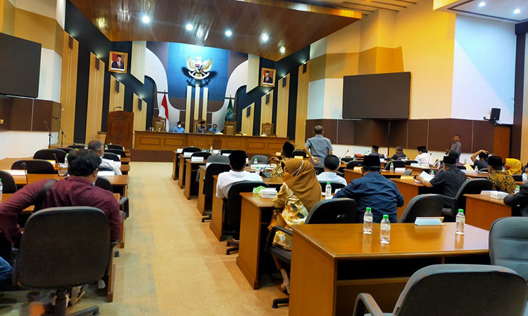 Penyegaran, PKB dan Golkar Rolling Anggota Fraksi DPRD Kabupaten Pasuruan