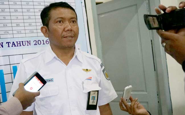 Sutrisno, Kepala Stasiun Jombang. foto: ROMZA/ BANGSAONLINE