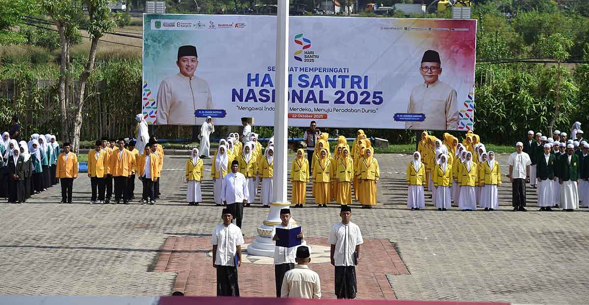 Hari Santri 2025, Wakil Bupati Pasuruan Ajak Santri Kuasai Teknologi dan Bahasa Dunia