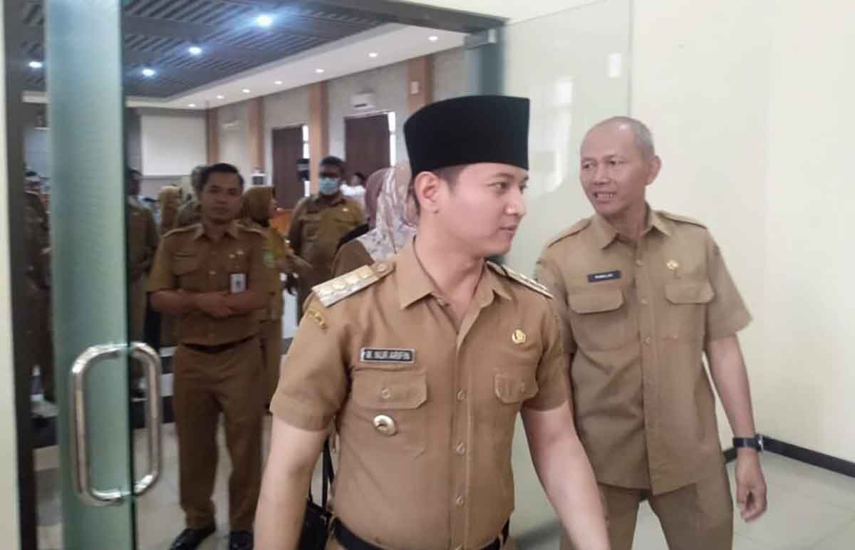 Bupati Trenggalek, Moch. Nur Arifin, usai melantik 48 P3K.