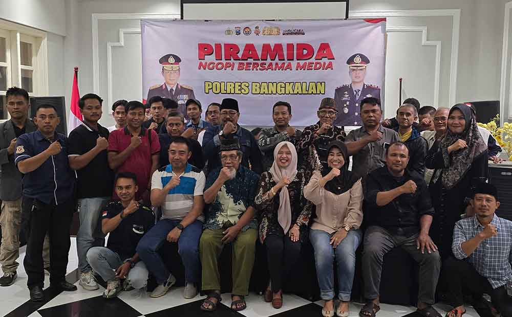 Acara Ngopi Bareng Media (Piramida) sekaligus pisah sambut Kasihumas Polres Bangkalan, Selasa (16/9/2025).