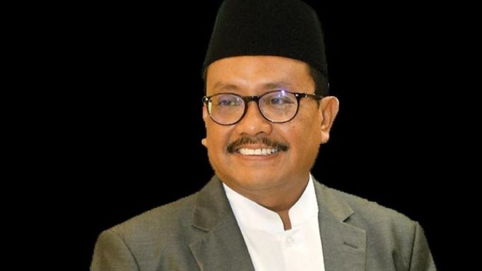 Prof HM Mas