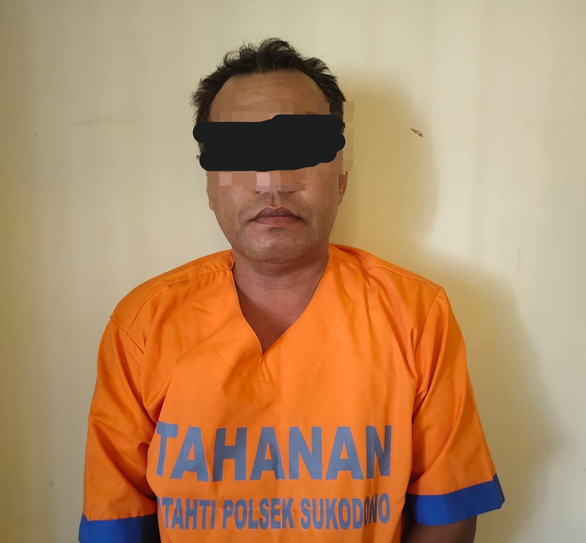 Pelaku yang kini ditahan di Polsek Sukodono