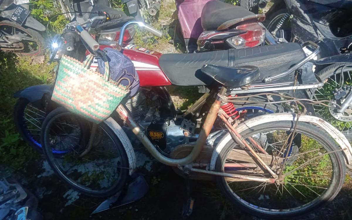 Sepeda ontel milik korban yang saat ini sudah diamankan oleh petugas. Foto: Ist