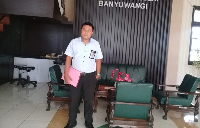 Nanang saat di Kejaksaan Negeri Banyuwangi.