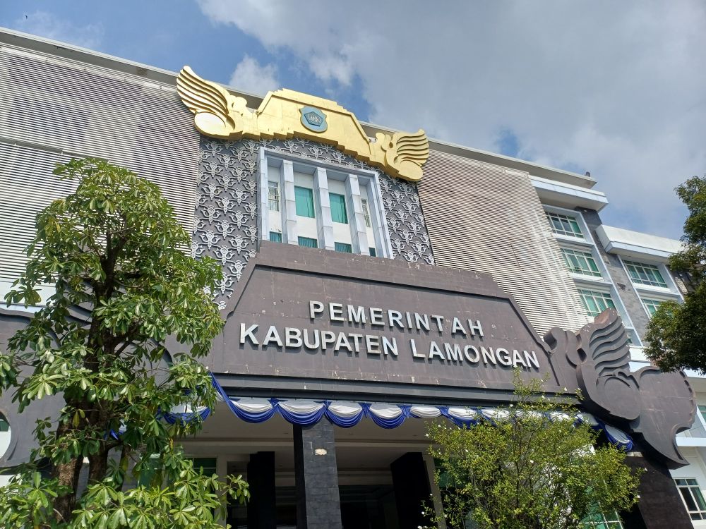 Ini 12 Pejabat dan Kontraktor yang Telah Diperiksa KPK dalam Dugaan Korupsi Gedung Pemkab Lamongan