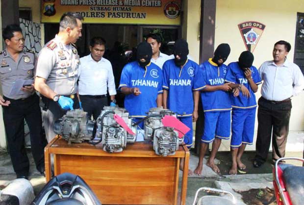 Polres Pasuruan saat merilis para pelaku kriminalitas.