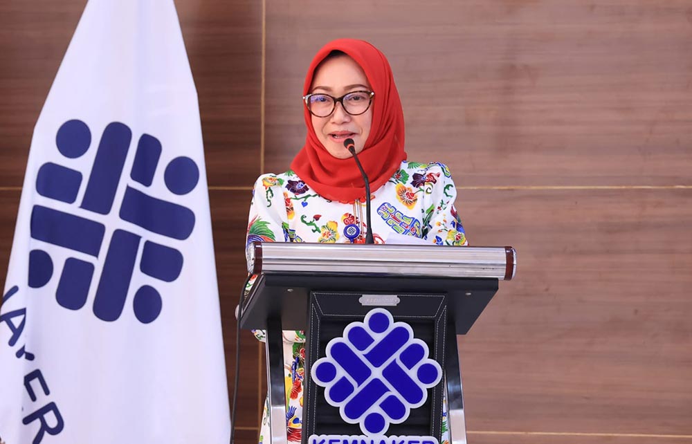  Estiarty Haryani, Plt. Direktur Jenderal Pembinaan Penempatan Tenaga Kerja dan Perluasan Kesempatan Kerja (Binapenta dan PKK) Kemnaker.