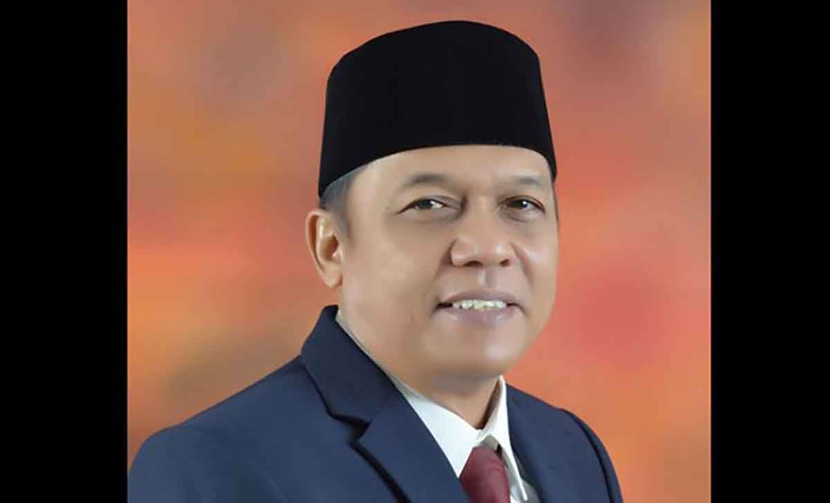 Akademisi senior dari Fakultas Pertanian Universitas Trunojoyo Madura, Abdul Aziz Jakfar.