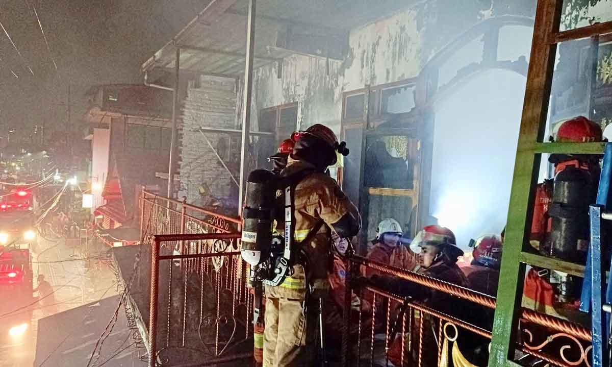 Kebakaran di Kedung Rukem Surabaya, 2 Penghuni Tewas