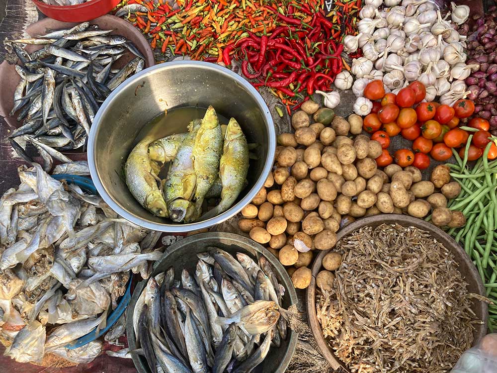 Harga Sembako Surabaya H+6 Lebaran: Cabai Rawit Merah naik, Ikan Teri Turun Drastis