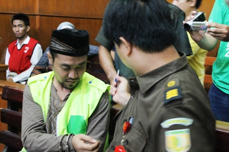 Tanpa Pengacara, Tahanan yang Pernah Kabur Divonis 12 Tahun