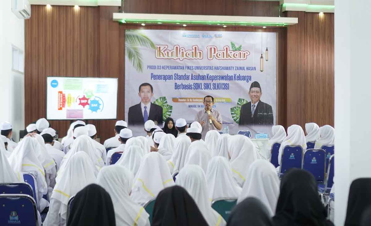 Kuliah pakar yang digelar Unhaza Probolinggo.
