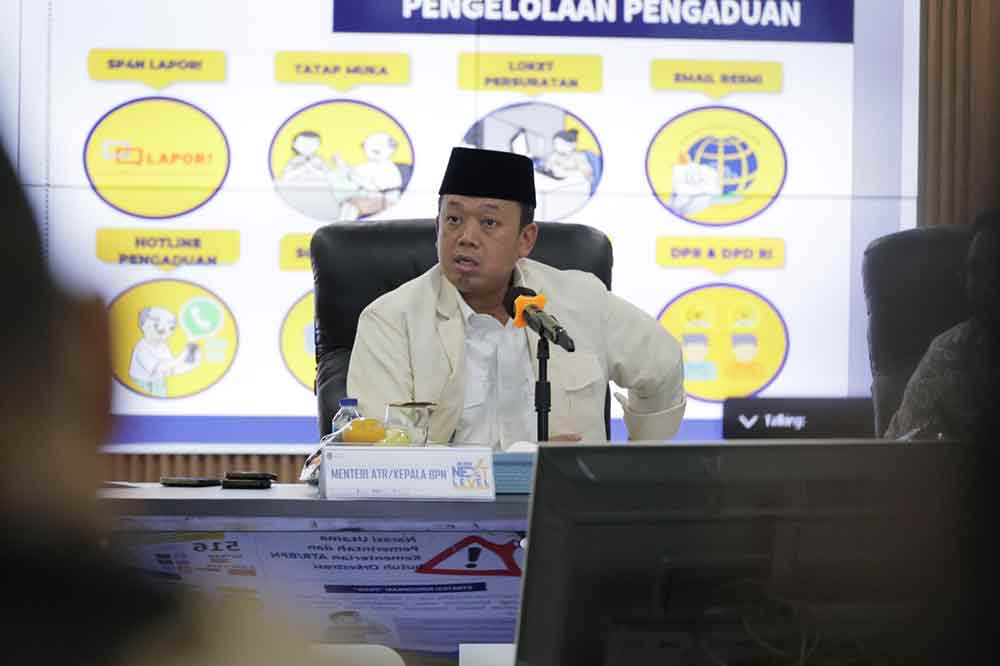 Menteri ATR/BPN Nusron Wahid saat memberikan pembinaan di Kanwil BPN Provinsi Sumut. (Ist)
