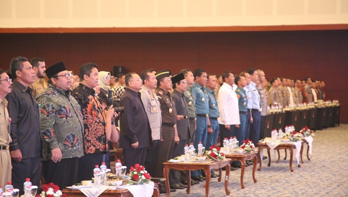 Kaskoarmada II tampak sedang mengikuti Rakor Kamtib Wilayah Jatim.