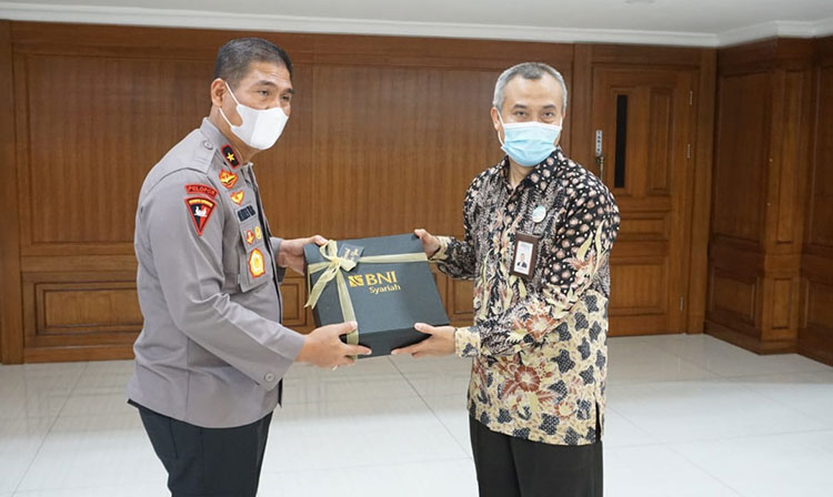 Audiensi di Gedung Tribrata Lantai 2 Mapolda Jawa Timur, Jumat (13/11/2020) pagi. (foto: ist)