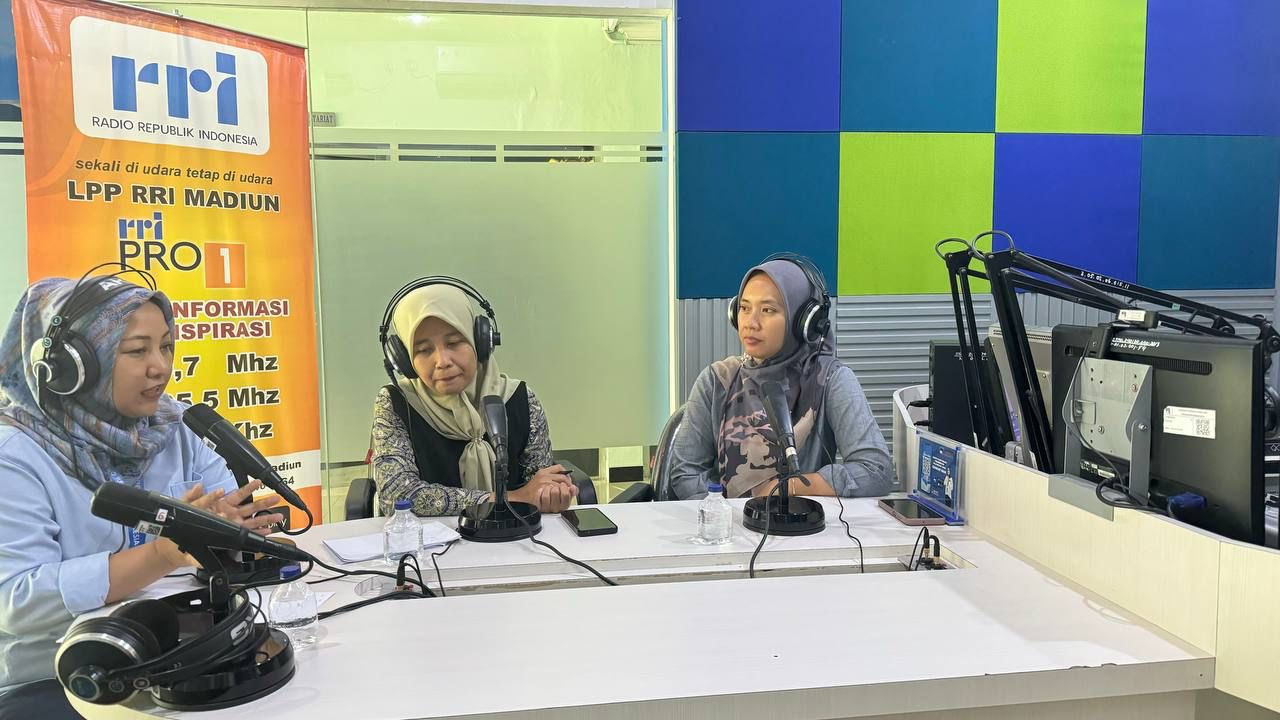 Sosialisasi kesehatan di RRI Madiun