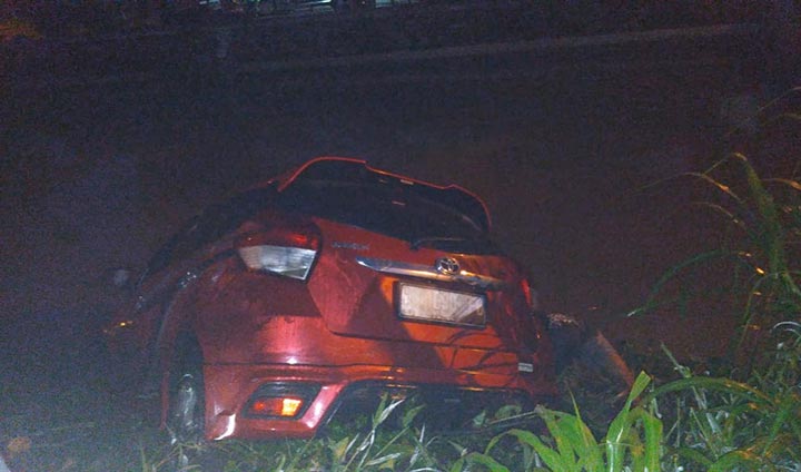 Kondisi mobil Toyota Yaris setelah dievakuasi.
