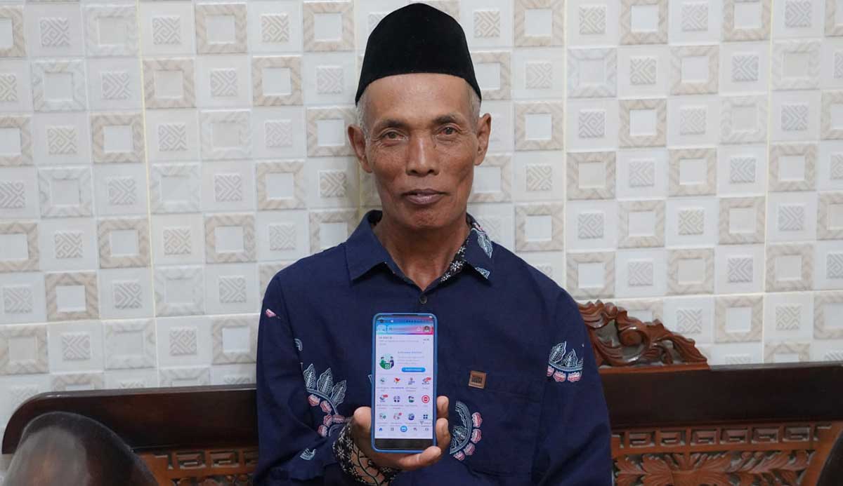 Warga Kediri ini Manfaatkan Mobile JKN untuk Kepesertaan