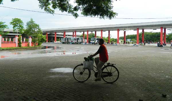 Terminal Kertonegoro Ngawi yang akan diambil alih pemerintah pusat pada 2017 nanti. foto: zainal abidin/ BANGSAONLINE